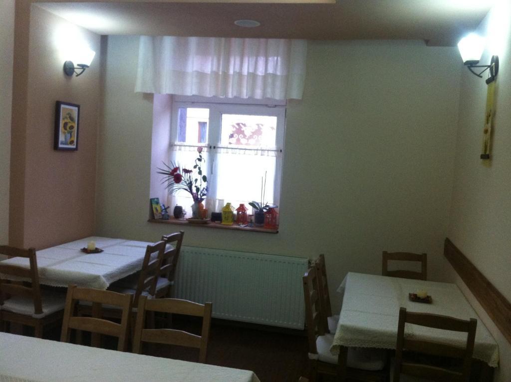 Pension Daciana Bacău Esterno foto
